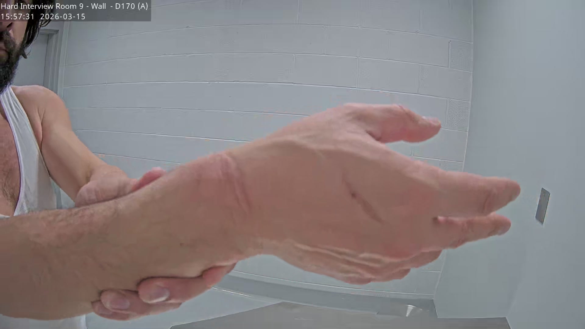 Both wrists to camera 15:57:31